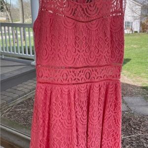 Three Hearts Coral Lace Sleeveless Dress